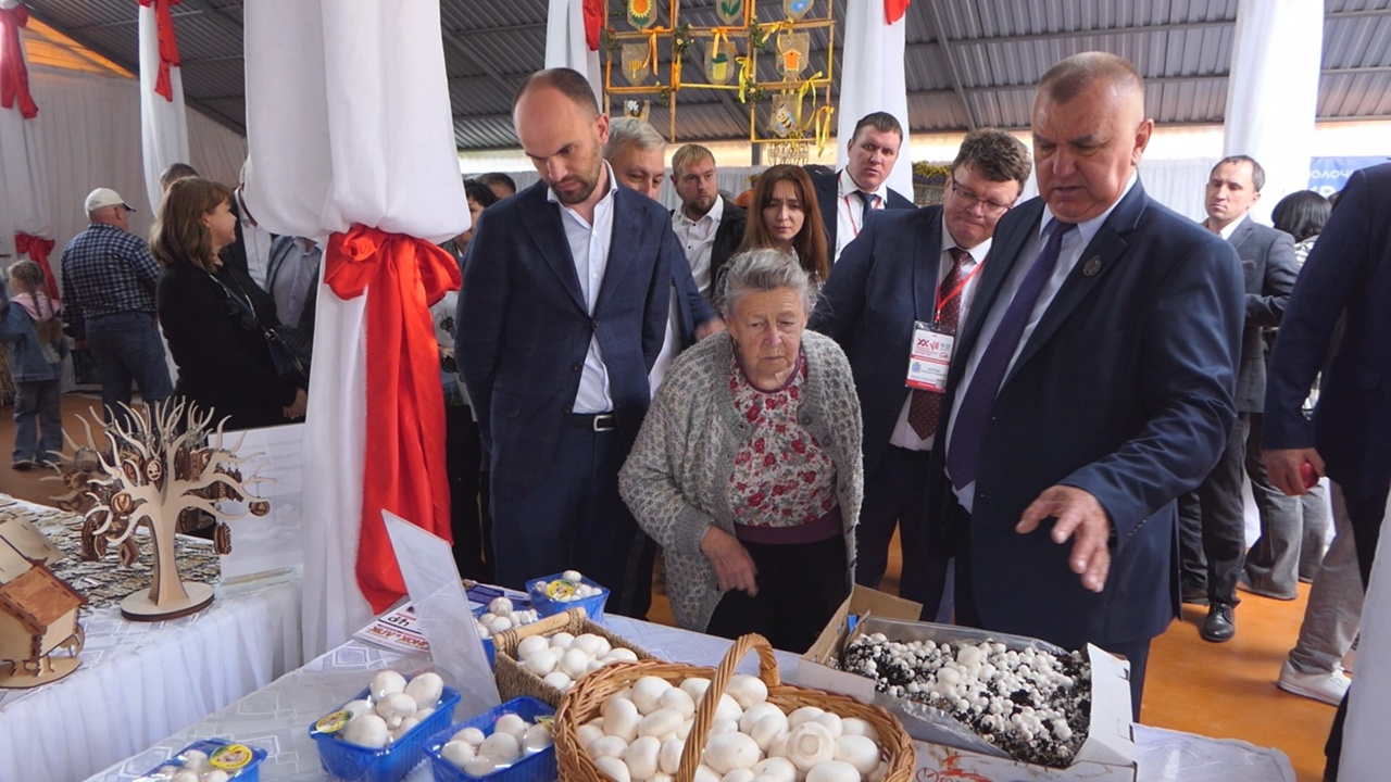 По «Сельской улице» пройду